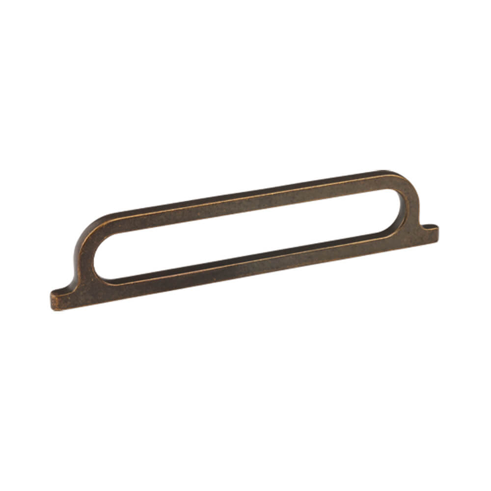 Handle Omega - 160mm - Antique Brass in the group Cabinet Handles / Color/Material / Brass at Beslag Online (317476-11)