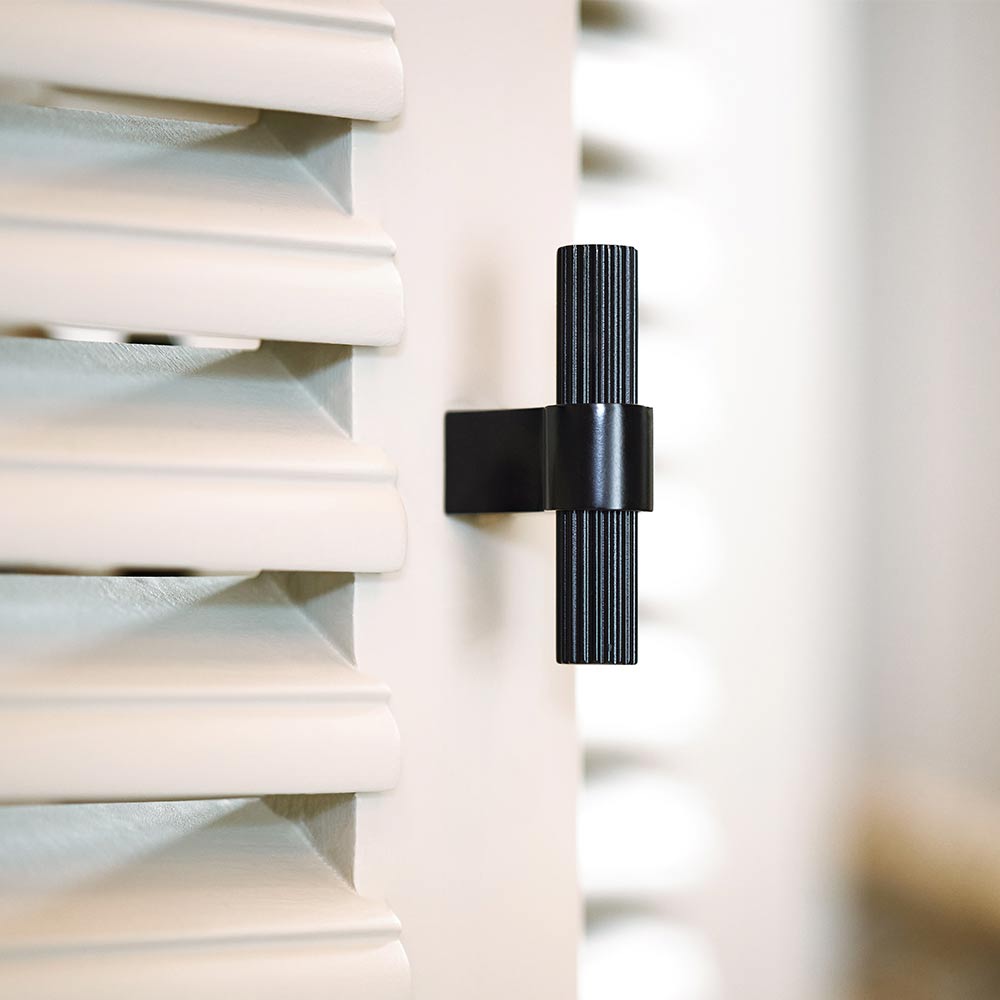 Knopp T Helix Stripe - Mattsvart