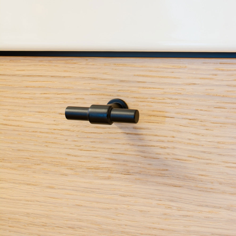 Knopp T-type - Mattsvart