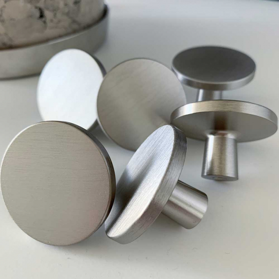 Knopp Plato - Rostfritt Stål Finish