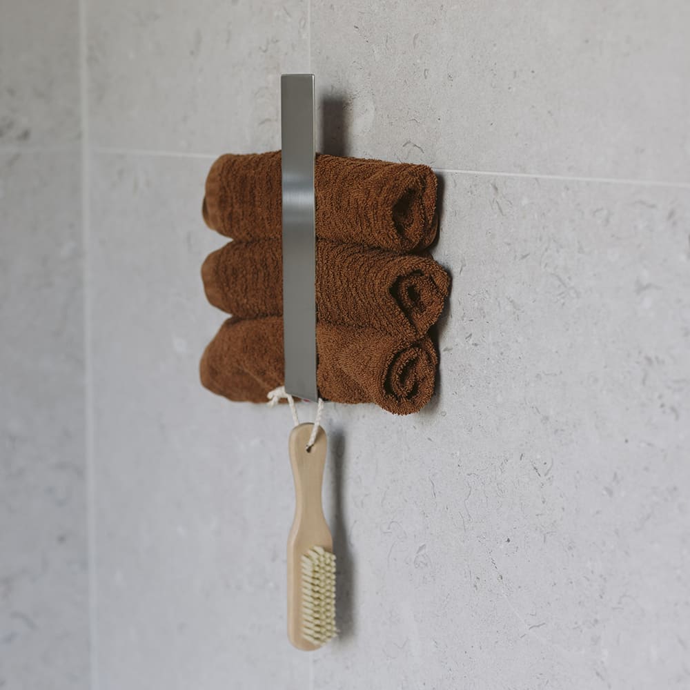 Handdukshållare Base - Borstad Rostfritt