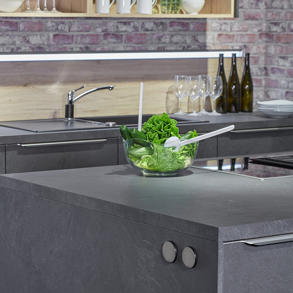 Eluttag One - Rostfritt/Svart