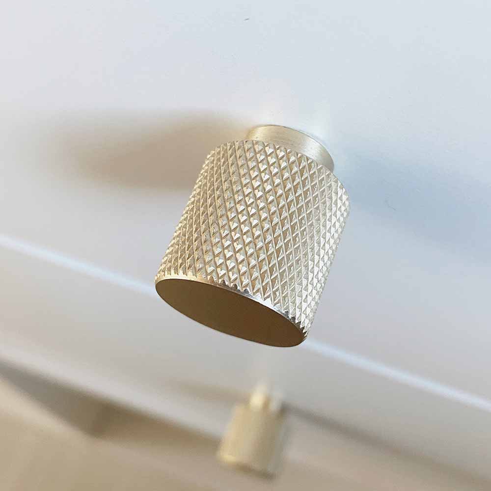 Knopp Helix - Mässing