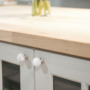 Knopp Bead Straight - Carrara Marmor