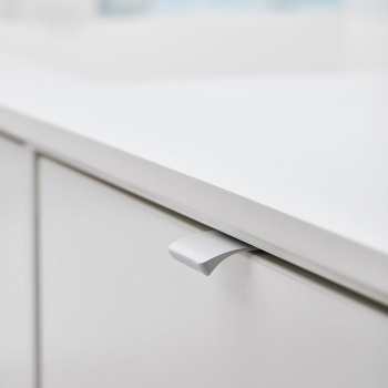 Profilhandtag Edge Straight - Vitlackad