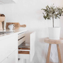 Profilhandtag Edge Straight - 200mm - Vitlackad