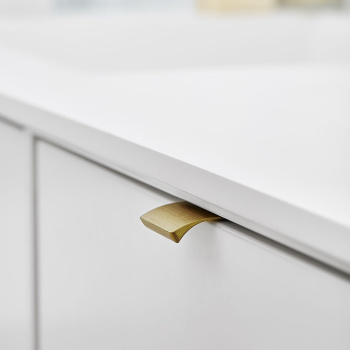 Profilhandtag Edge Straight - Borstad Mässing