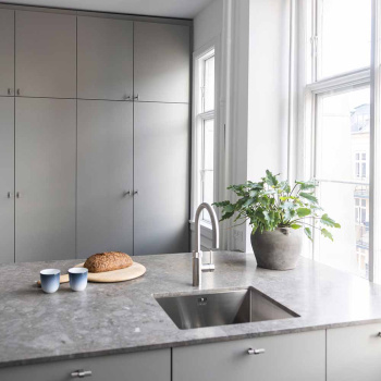 Knopp T Helix - Rostfritt Stål Finish