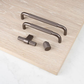 Knopp Helix - 20mm - Mörk Brons