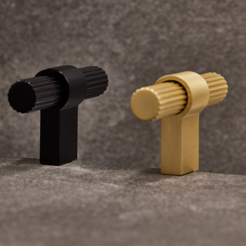 Knopp T Helix Stripe - Mässing