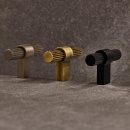 Knopp T Helix Stripe - Rostfritt Stål Finish