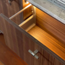 Knopp T Helix Stripe - Rostfritt Stål Finish