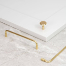 Handtag Spira - Polerad Mässing