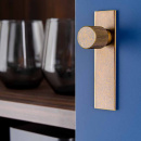 Knopp Arpa/Bricka - Antik Mässing