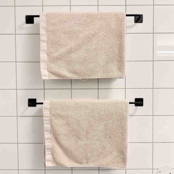 Base 200 Handduksstång - Mattsvart