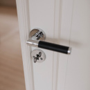 Dörrhandtag Koster - Krom/Svart