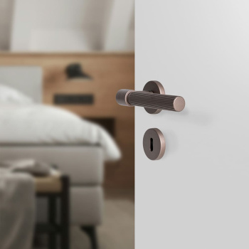Dörrhandtag Helix 200 Stripe - Mörk Brons