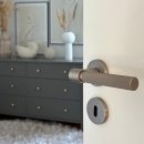 Dörrhandtag Helix 200 - Rostfritt Stål Finish