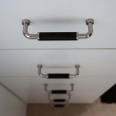 Handtag Brohult M - Förnicklad/Svart