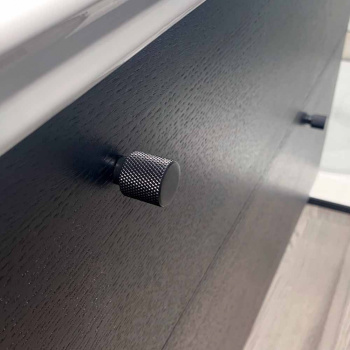 Knopp Helix - Mattsvart