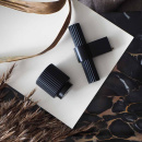 Knopp Helix Stripe - Mattsvart