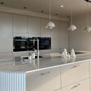 Knopp Helix Stripe - Rostfritt Stål Finish